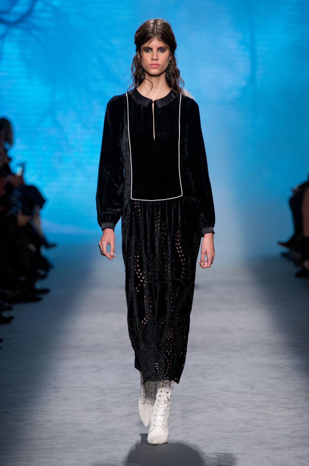 Fashion Week Milan Fall/Winter 2016 look 54 de la collection Alberta Ferretti womenswear