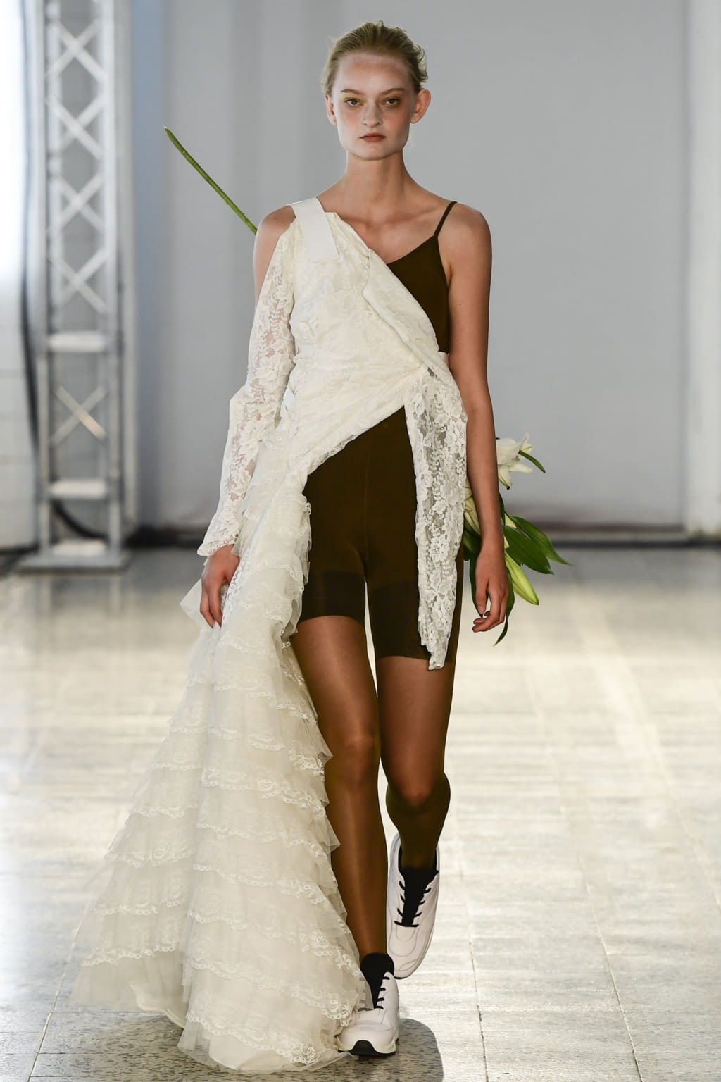 Fashion Week Milan Spring/Summer 2019 look 5 from the AF Vandevorst collection womenswear