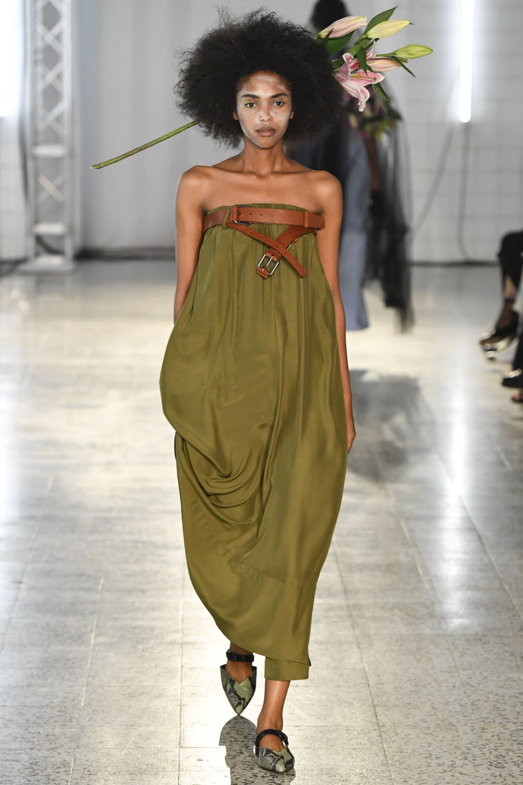 Fashion Week Milan Spring/Summer 2019 look 20 from the AF Vandevorst collection womenswear