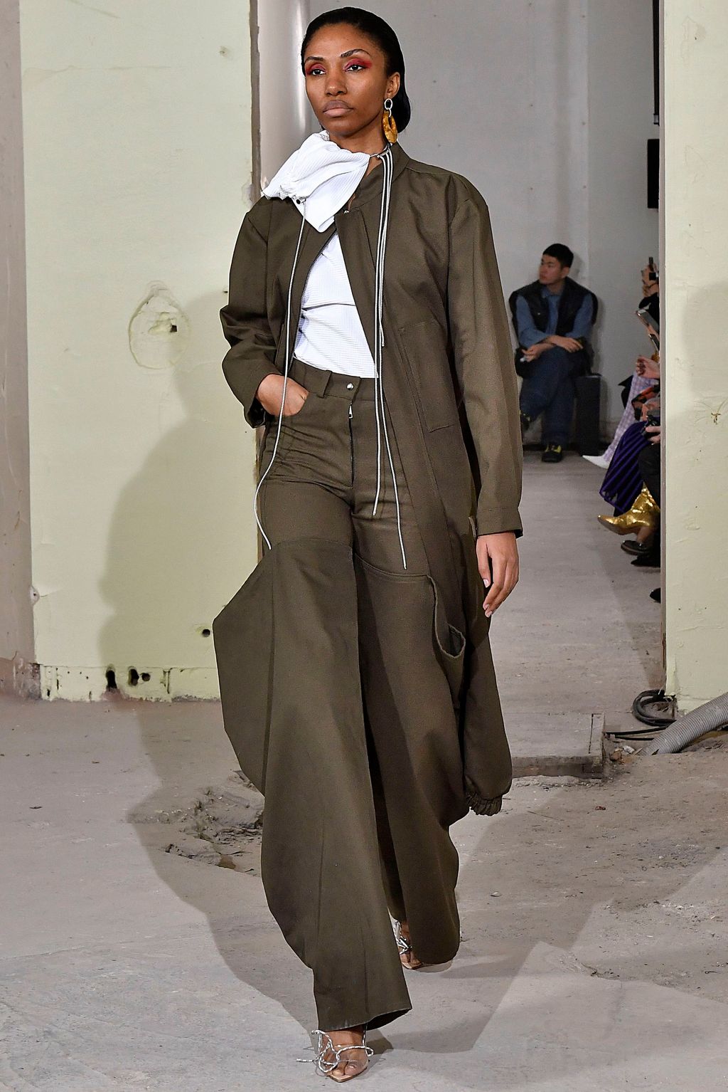 Fashion Week Paris Fall/Winter 2019 look 9 from the Afterhomework collection 女装