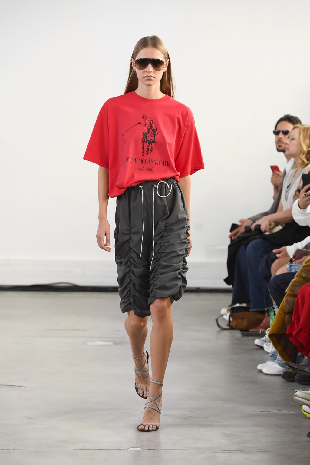 Fashion Week Paris Spring/Summer 2019 look 24 from the Afterhomework collection womenswear