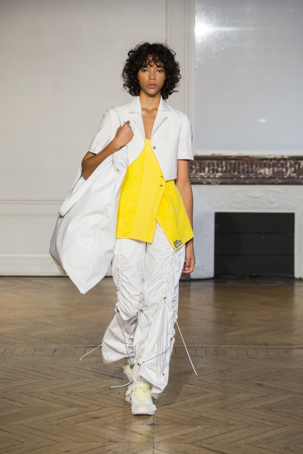 Fashion Week Paris Spring/Summer 2020 look 8 from the Afterhomework collection 女装