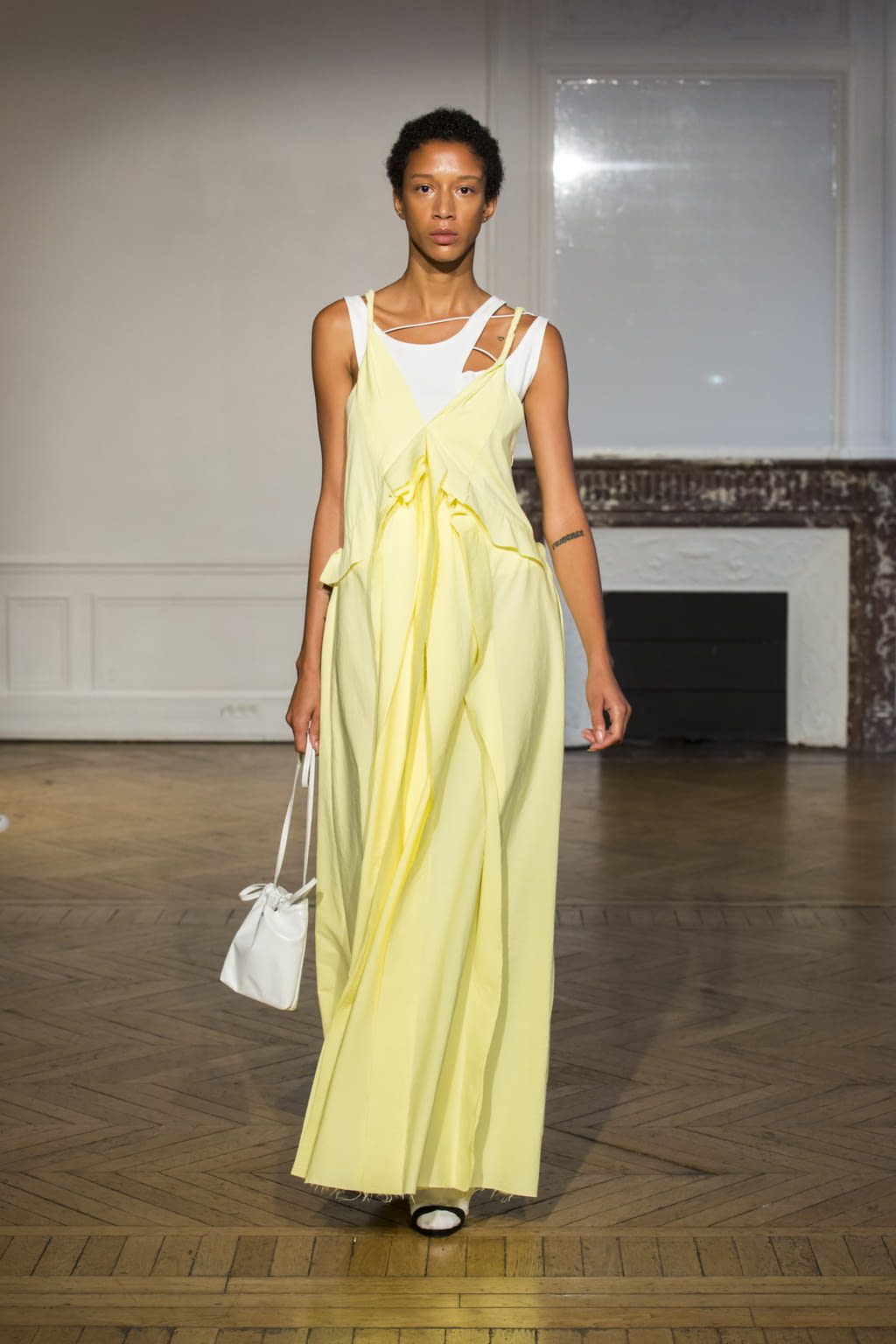 Fashion Week Paris Spring/Summer 2020 look 7 from the Afterhomework collection womenswear