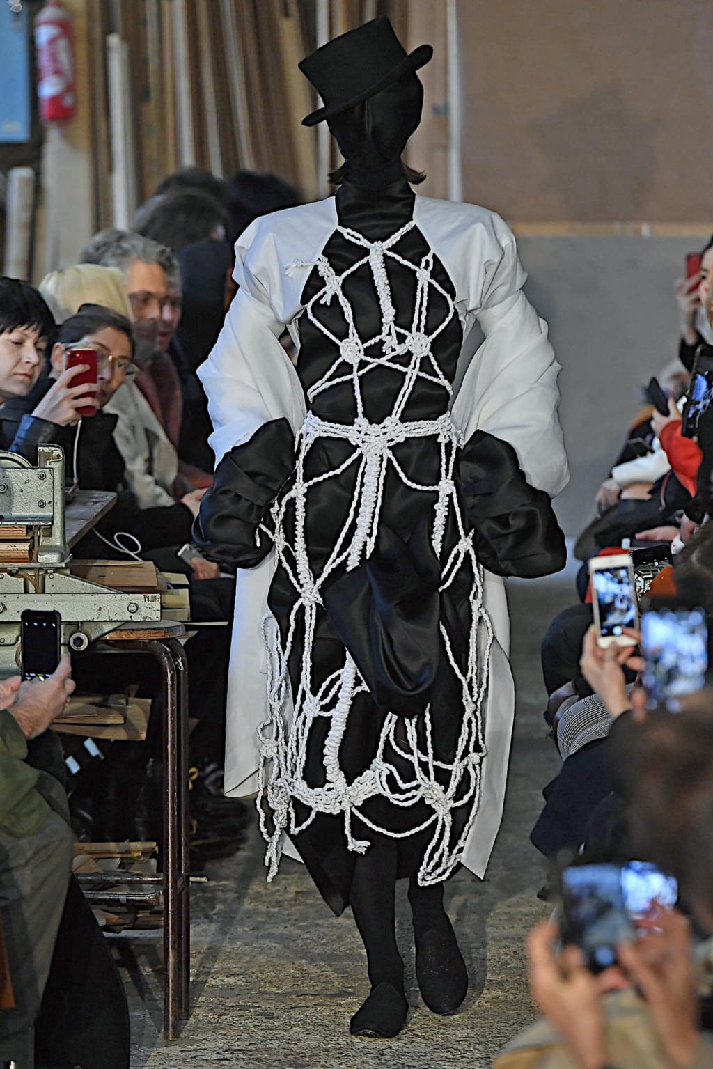 Fashion Week Paris Spring/Summer 2020 look 2 from the Aganovich collection couture