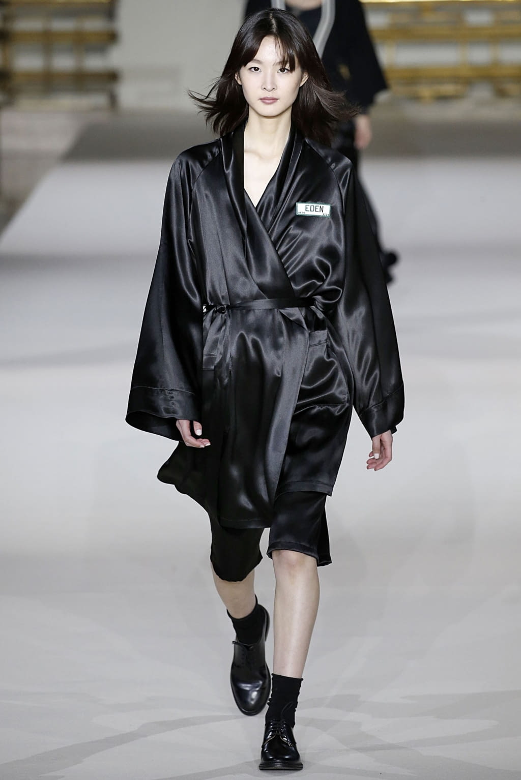 Fashion Week Paris Fall/Winter 2019 look 69 from the Agnès B collection 女装