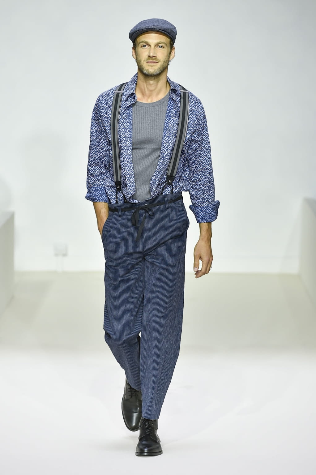 Fashion Week Paris Spring/Summer 2019 look 3 from the Agnès B collection menswear