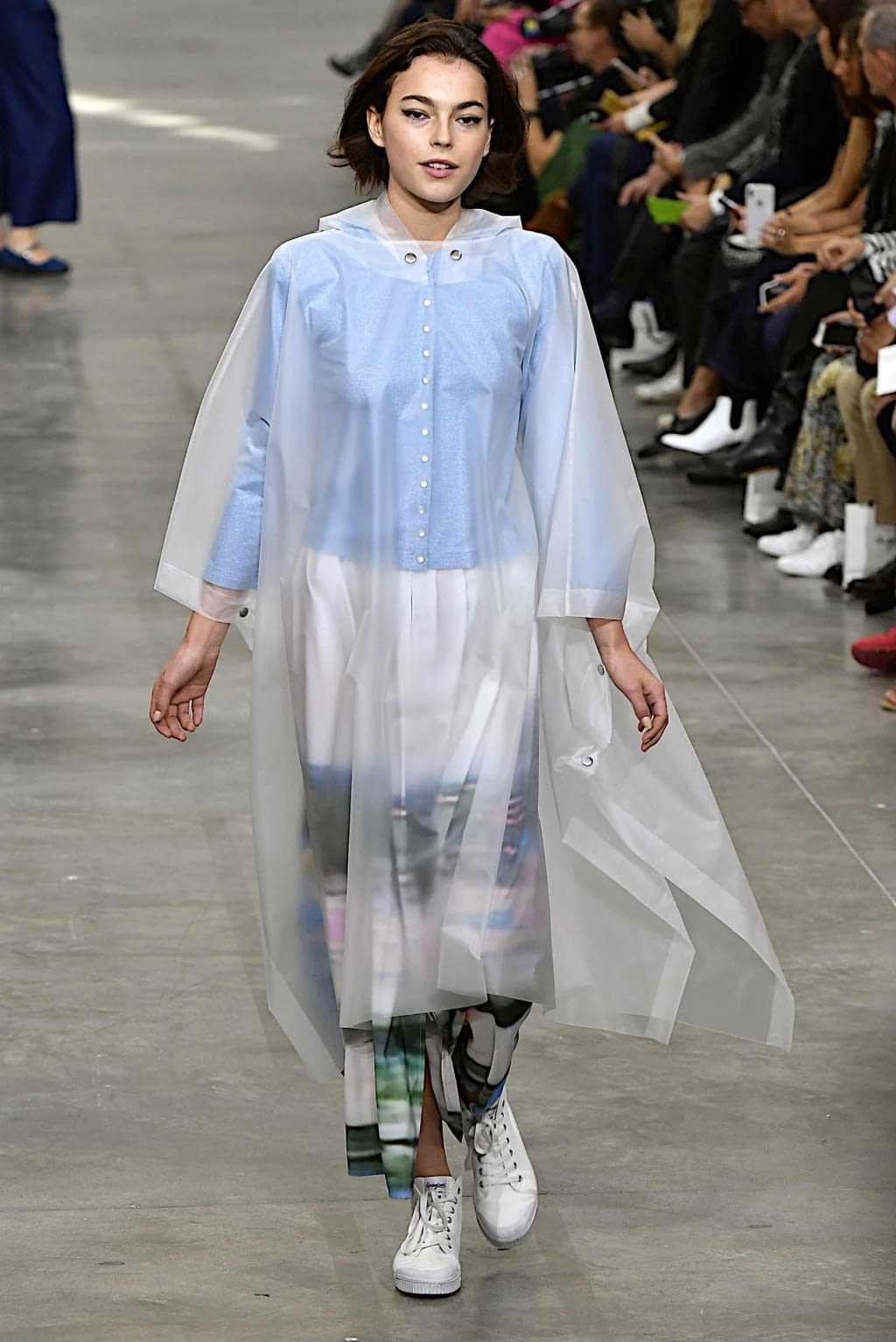 Fashion Week Paris Spring/Summer 2020 look 29 from the Agnès B collection 女装