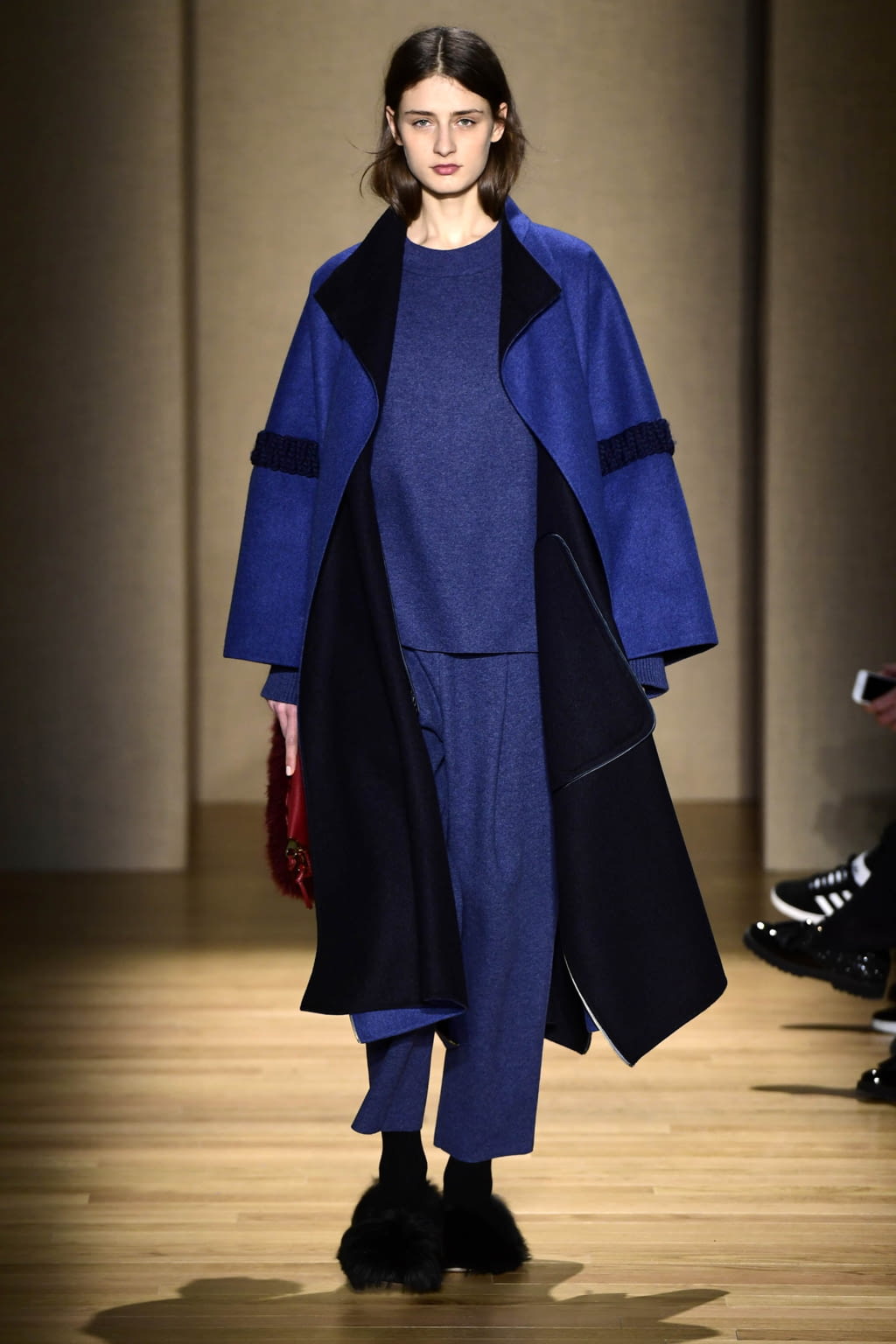 Fashion Week Milan Fall/Winter 2017 look 18 from the Agnona collection womenswear
