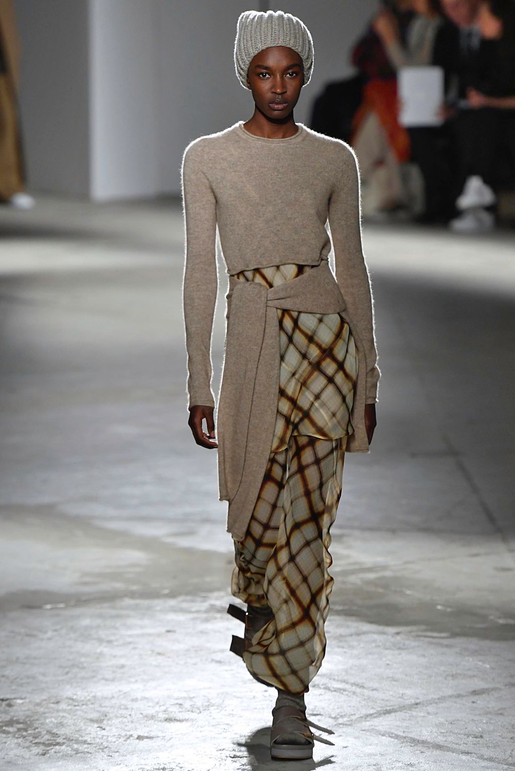 Fashion Week Milan Fall/Winter 2019 look 16 from the Agnona collection womenswear