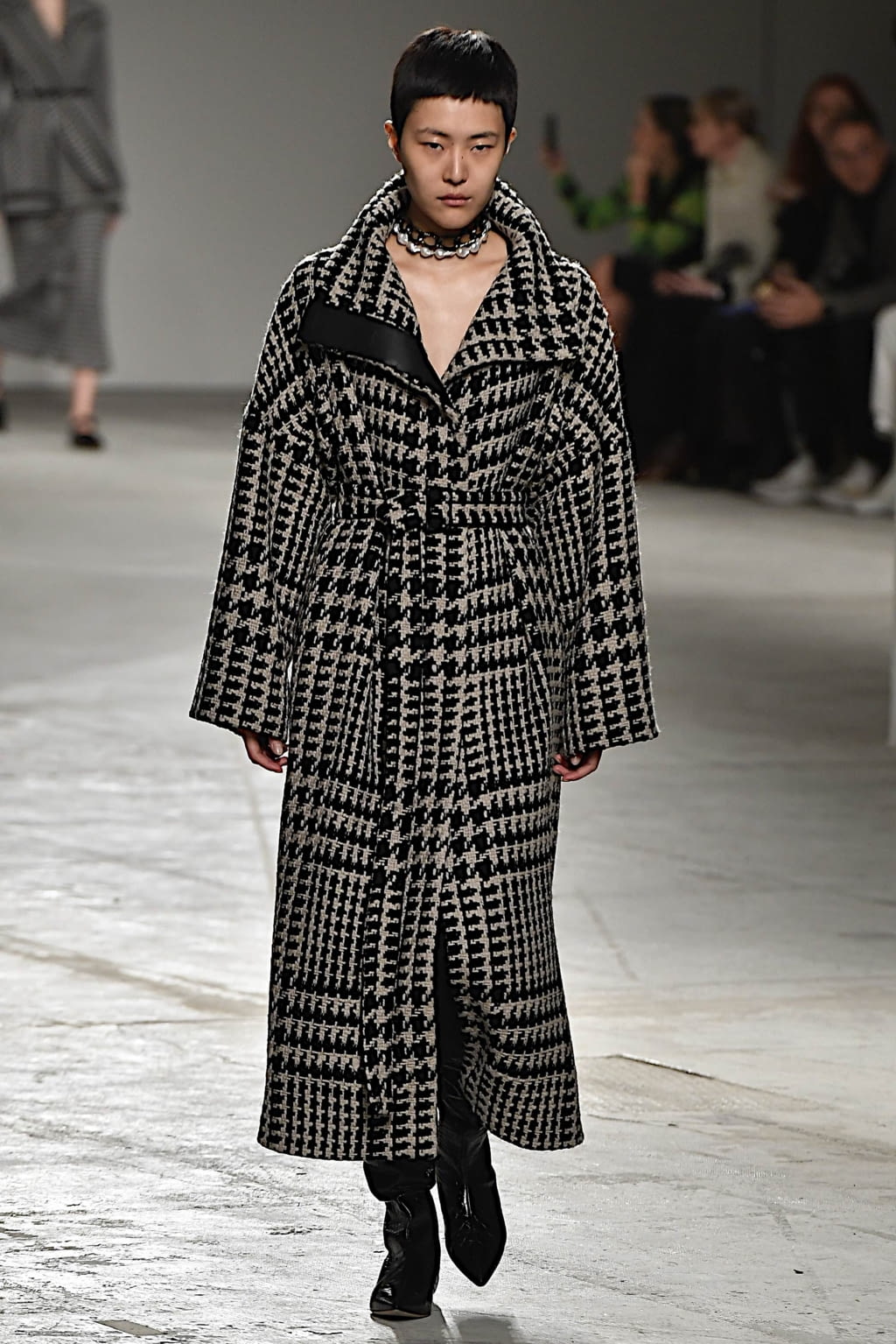 Fashion Week Milan Fall/Winter 2020 look 33 from the Agnona collection womenswear