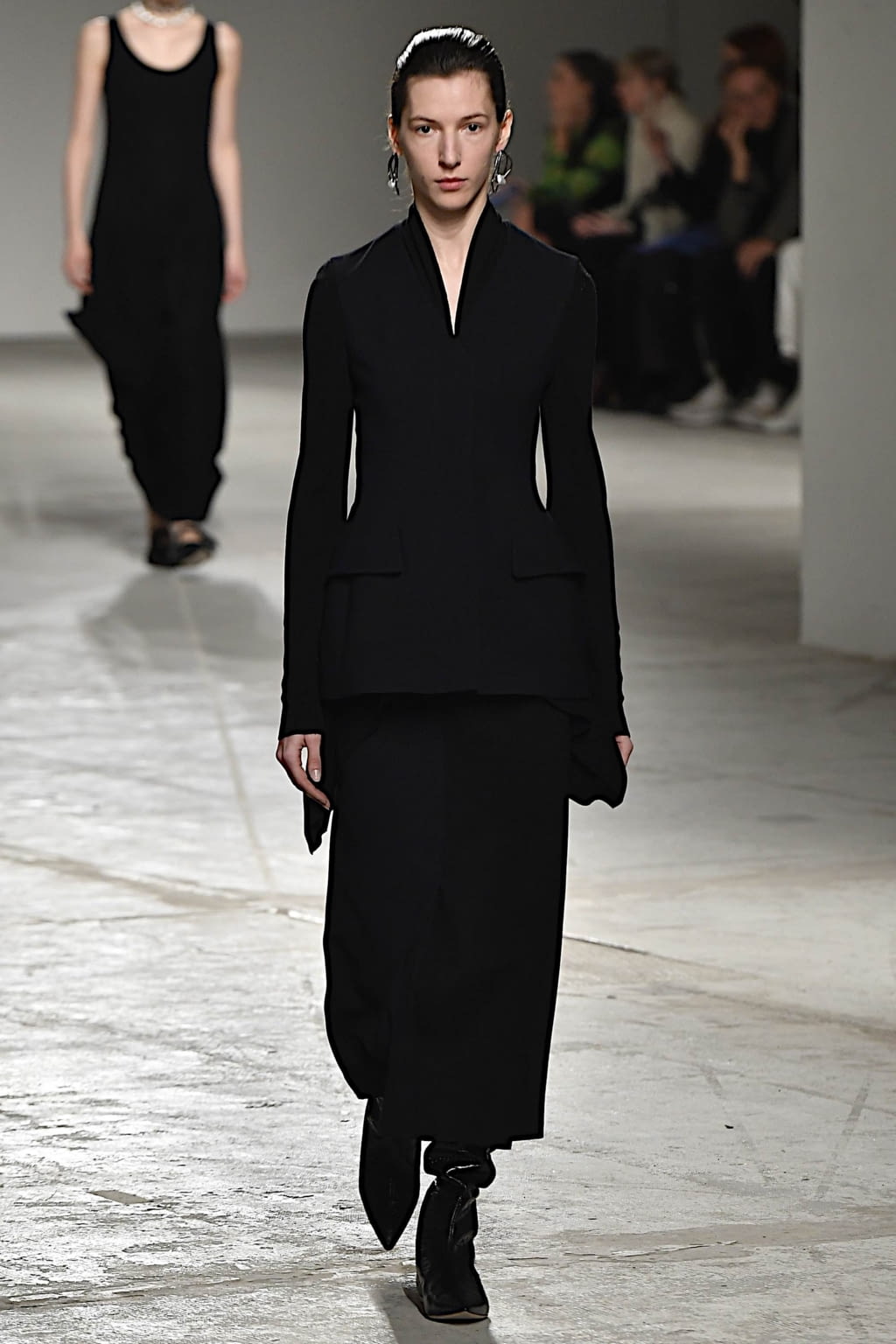 Fashion Week Milan Fall/Winter 2020 look 36 from the Agnona collection 女装