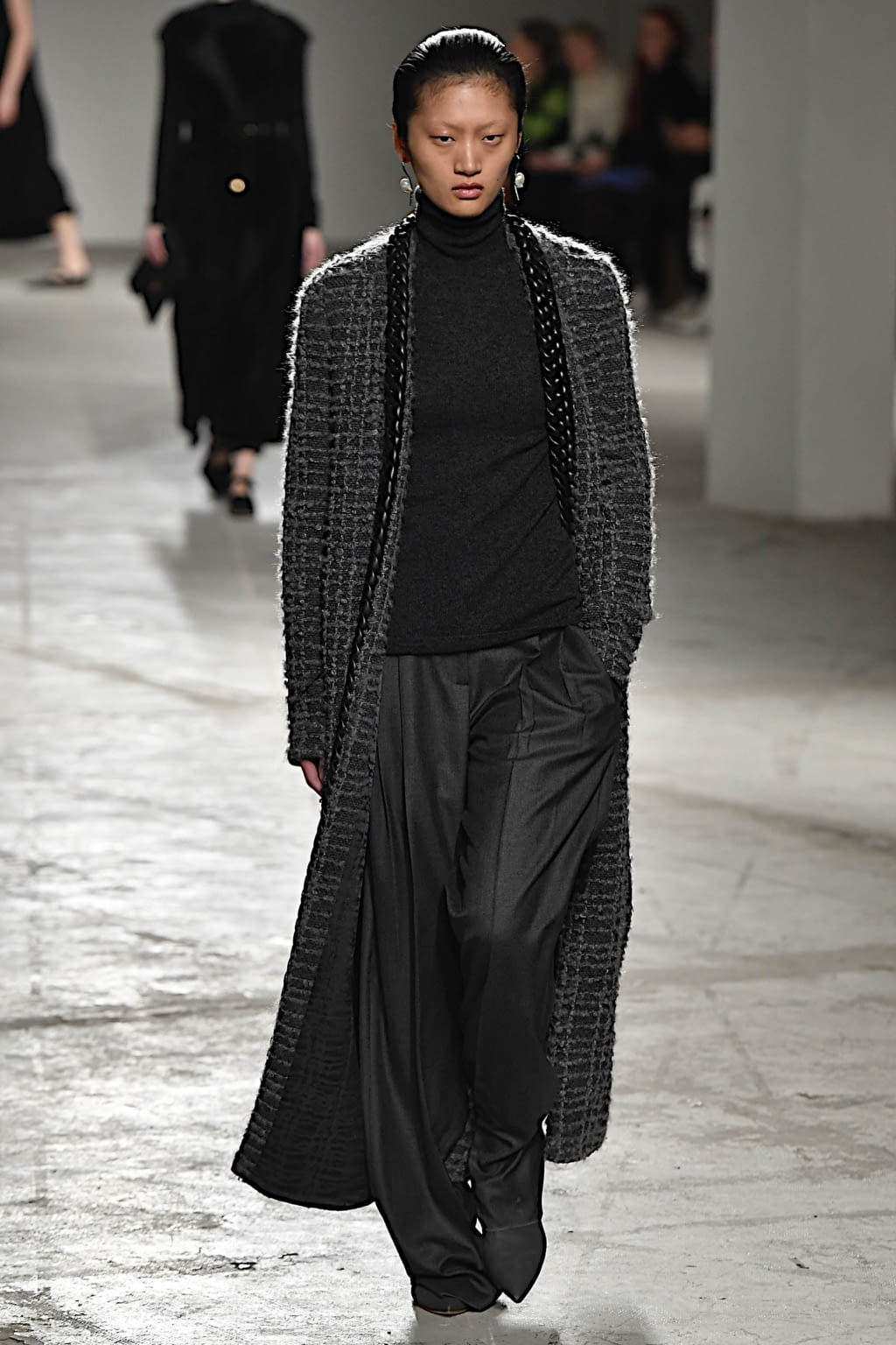 Fashion Week Milan Fall/Winter 2020 look 40 from the Agnona collection womenswear