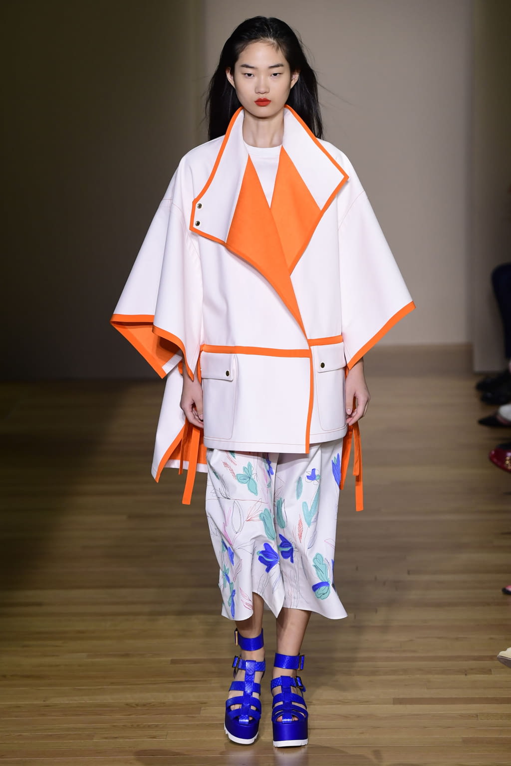 Fashion Week Milan Spring/Summer 2018 look 2 from the Agnona collection womenswear
