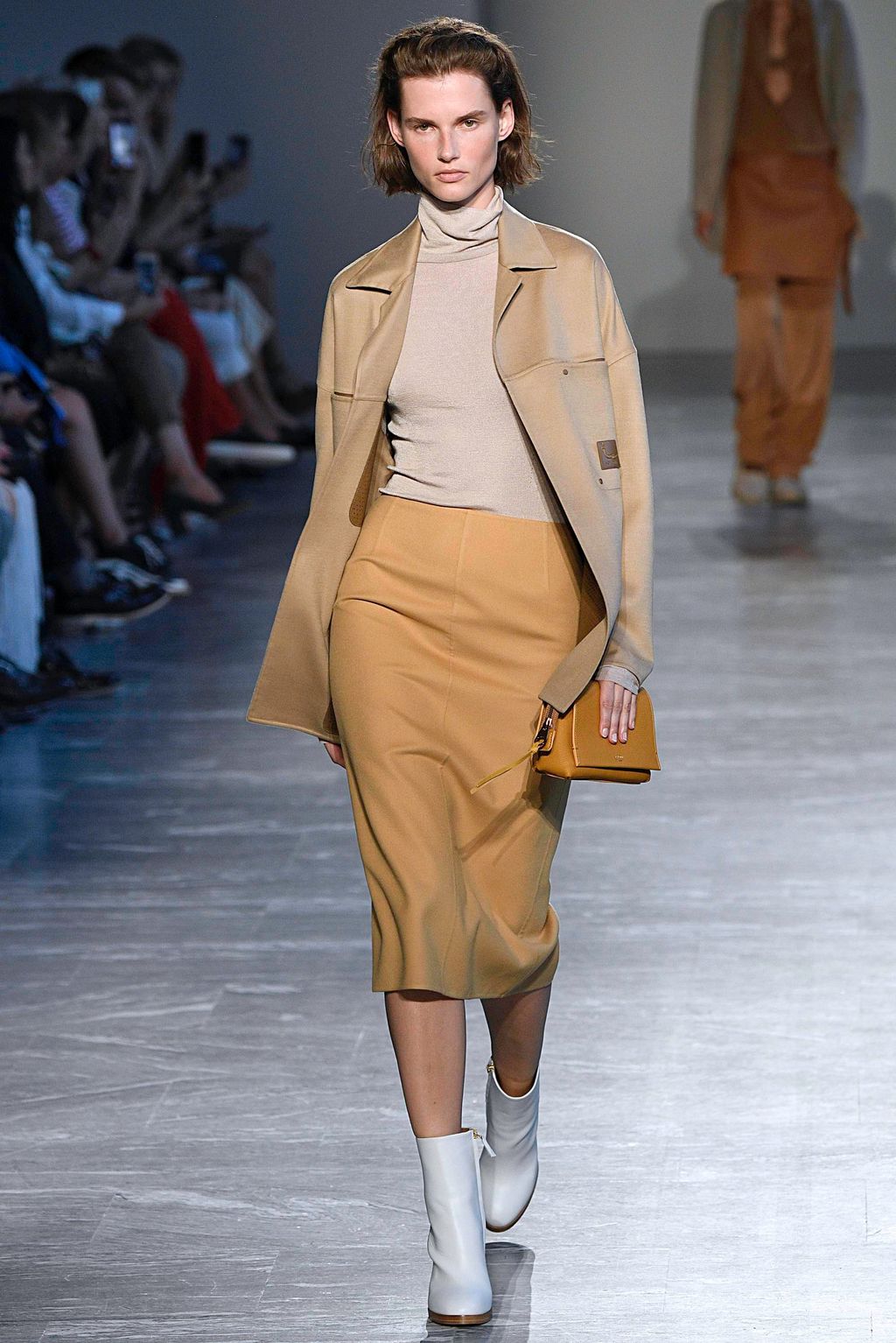 Fashion Week Milan Spring/Summer 2019 look 2 from the Agnona collection womenswear