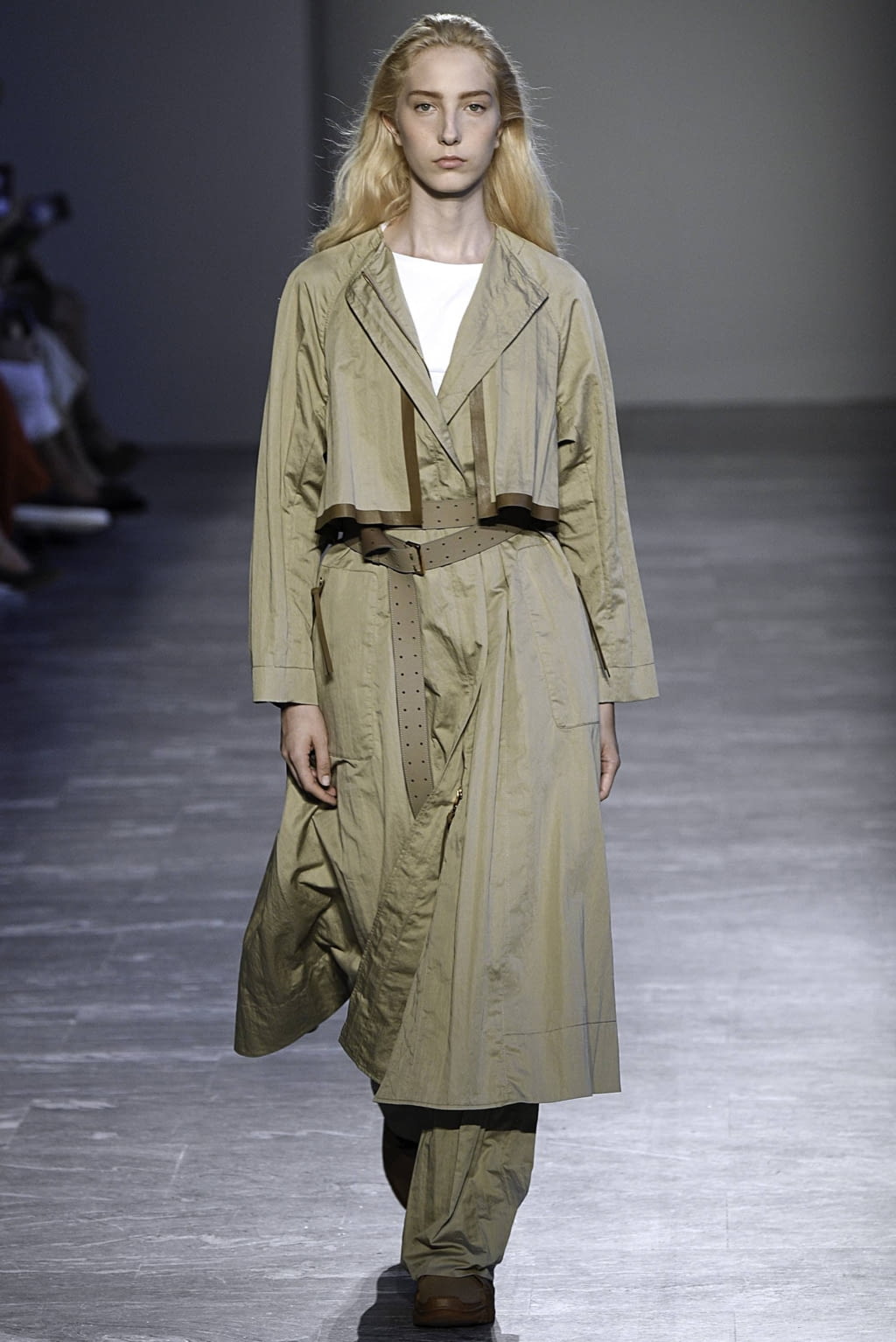 Fashion Week Milan Spring/Summer 2019 look 4 from the Agnona collection 女装