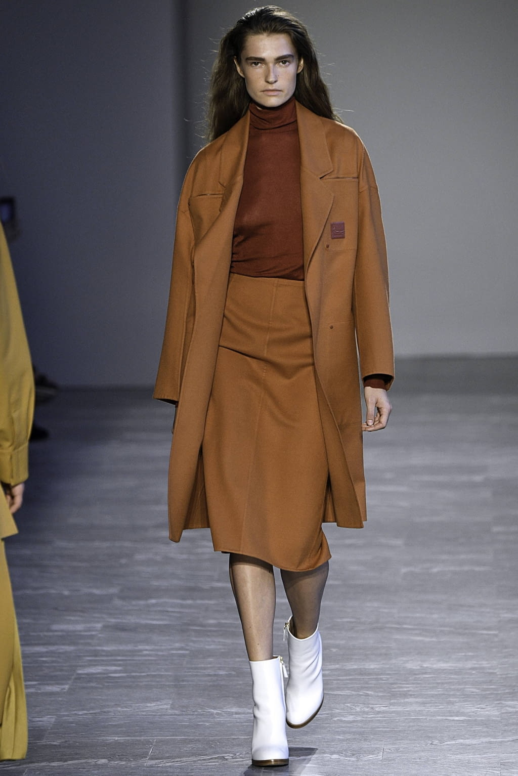 Fashion Week Milan Spring/Summer 2019 look 15 from the Agnona collection 女装