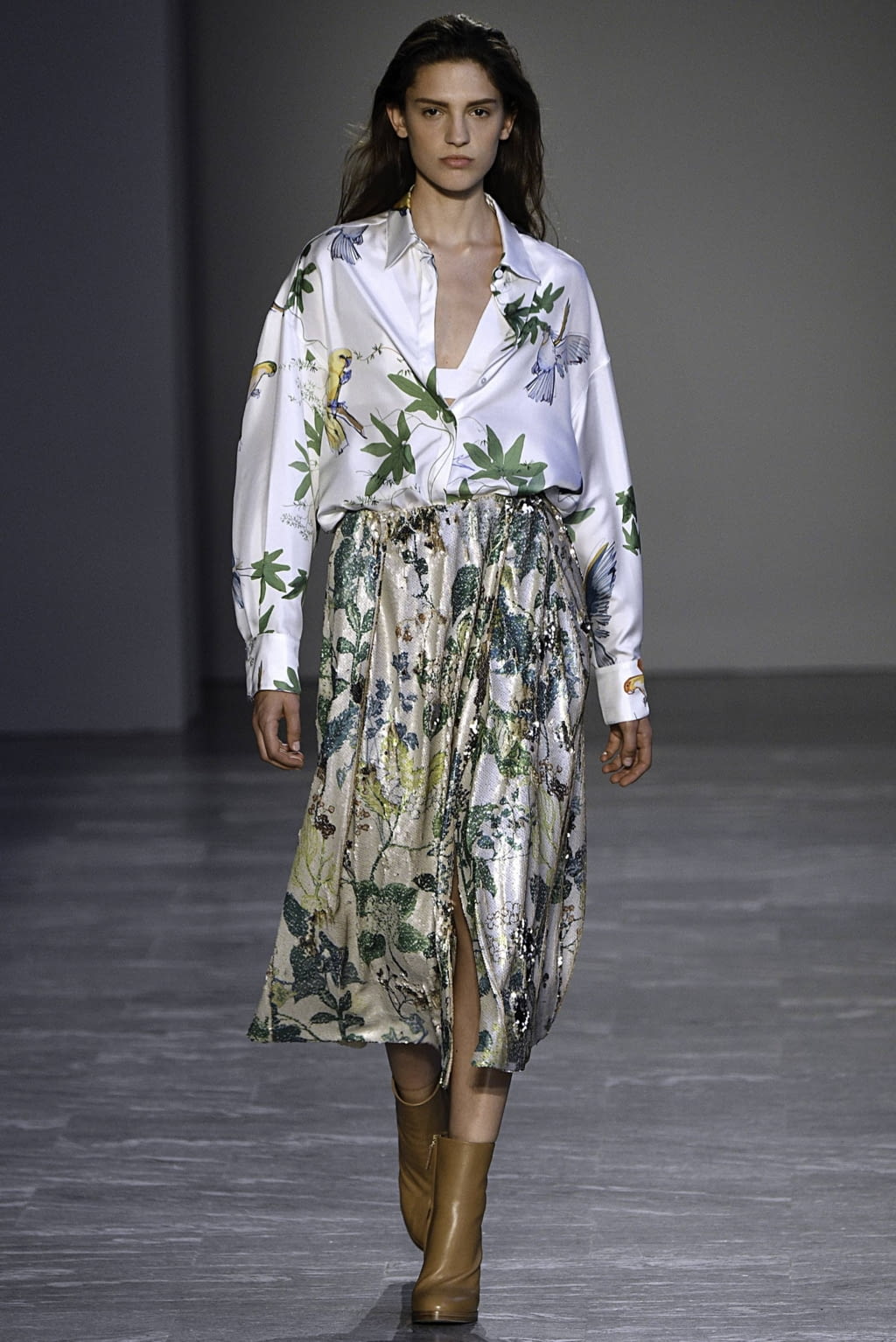 Fashion Week Milan Spring/Summer 2019 look 27 from the Agnona collection 女装