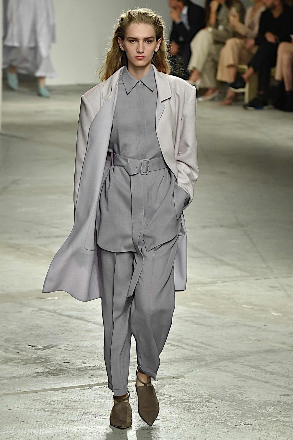 Fashion Week Milan Spring/Summer 2020 look 23 from the Agnona collection 女装