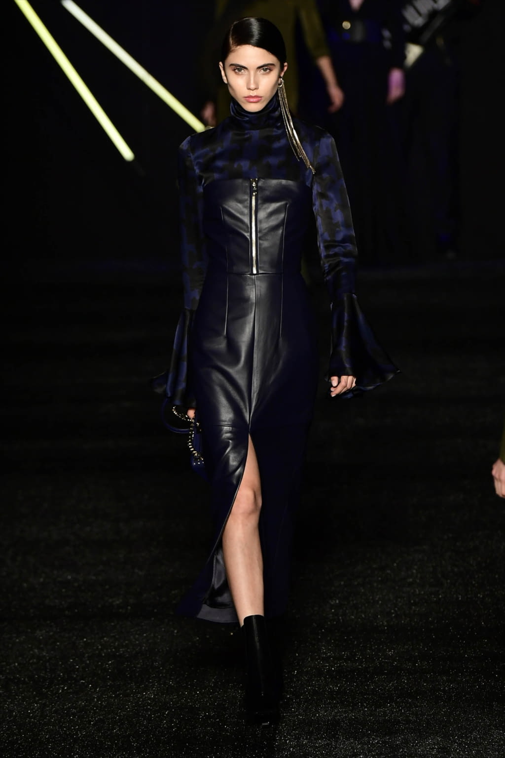 Fashion Week Milan Fall/Winter 2017 look 6 de la collection Aigner womenswear