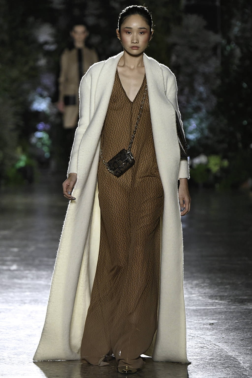 Fashion Week Milan Fall/Winter 2019 look 13 from the Aigner collection womenswear