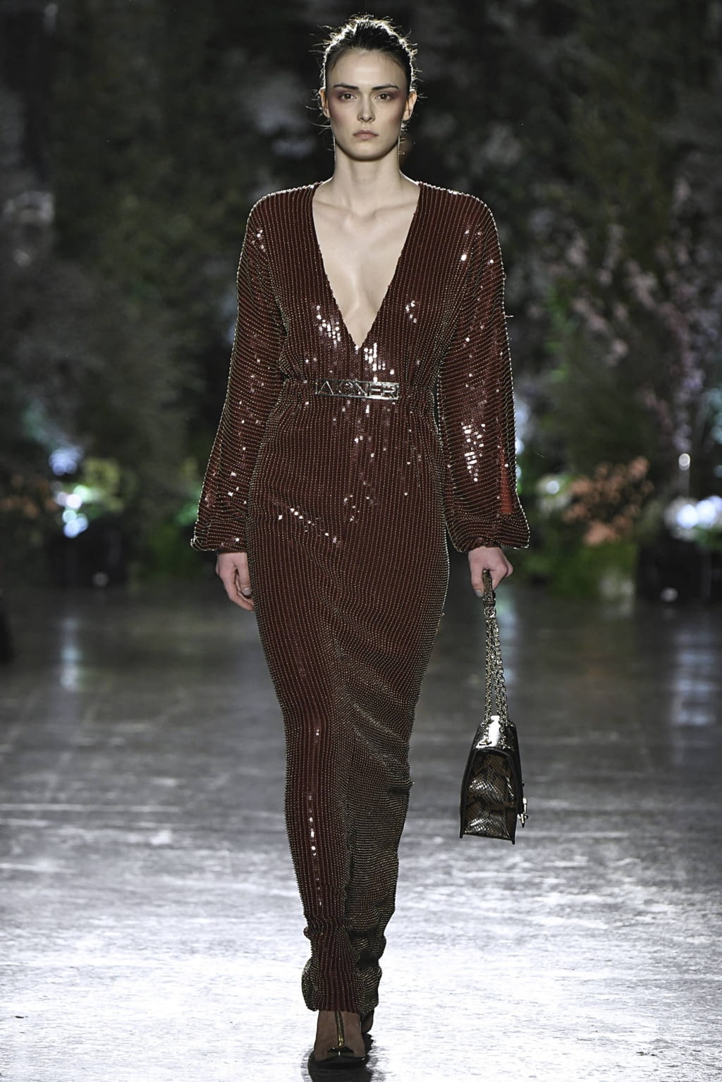Fashion Week Milan Fall/Winter 2019 look 32 from the Aigner collection womenswear