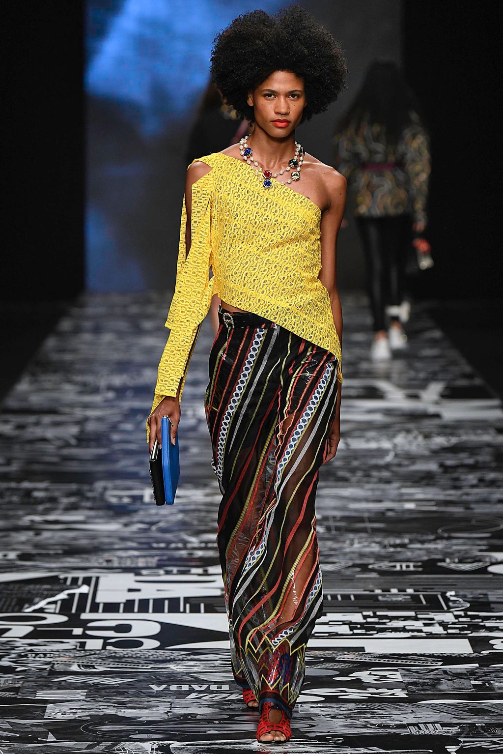 Fashion Week Milan Spring/Summer 2019 look 8 from the Aigner collection womenswear