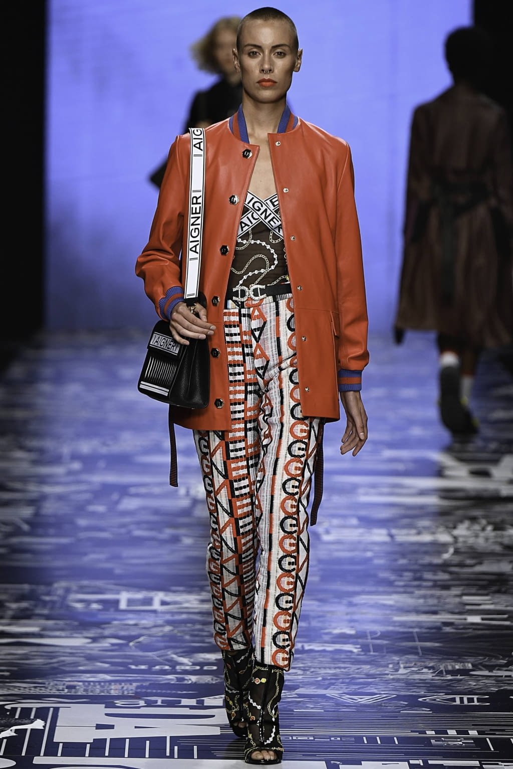 Fashion Week Milan Spring/Summer 2019 look 26 from the Aigner collection womenswear