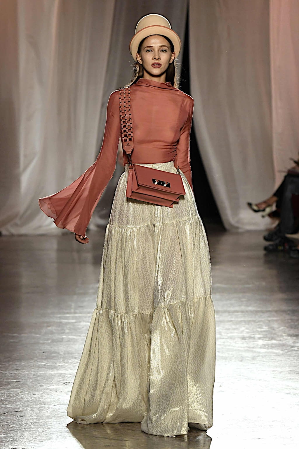 Fashion Week Milan Spring/Summer 2020 look 18 de la collection Aigner womenswear