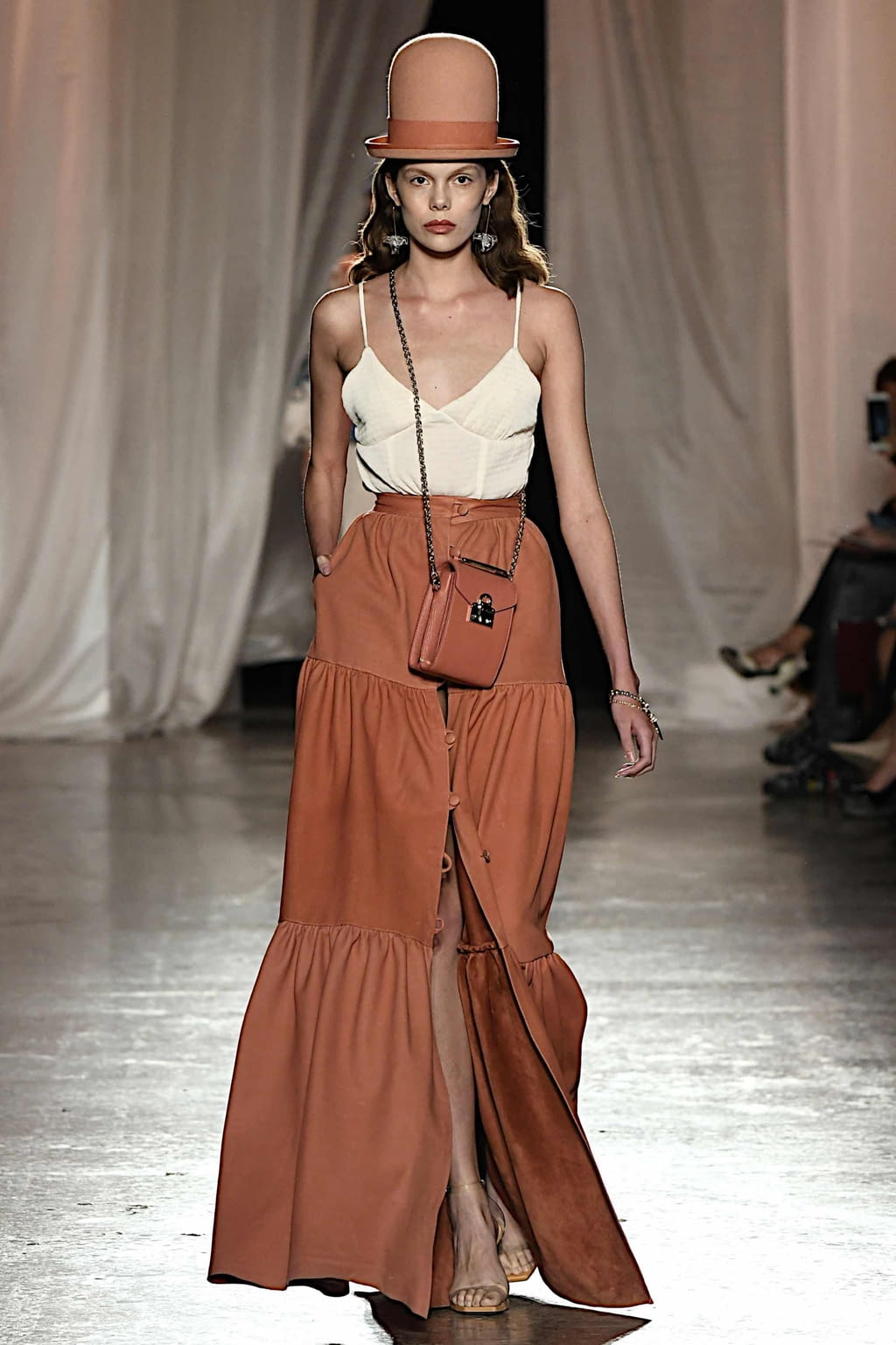 Fashion Week Milan Spring/Summer 2020 look 20 de la collection Aigner womenswear