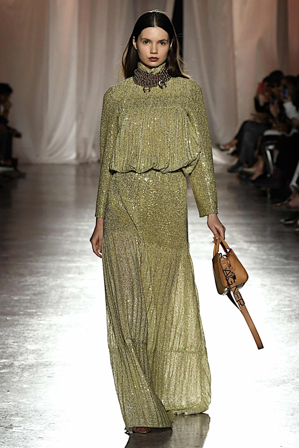 Fashion Week Milan Spring/Summer 2020 look 36 de la collection Aigner womenswear
