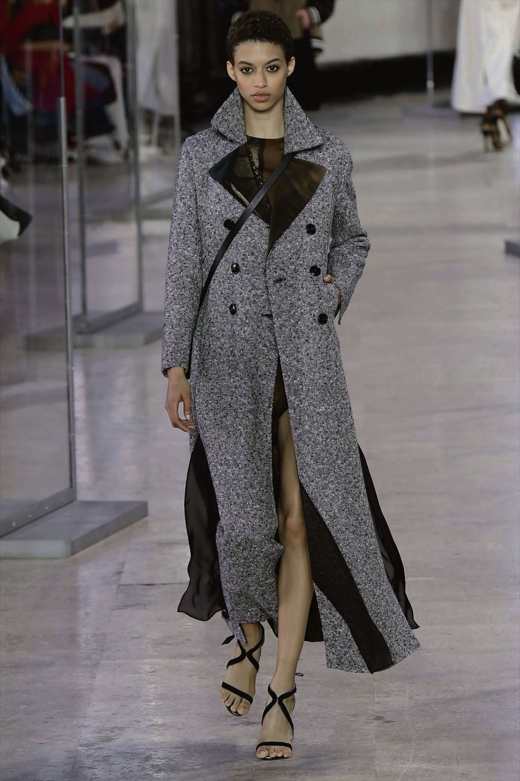 Fashion Week Paris Fall/Winter 2017 look 7 from the Akris collection womenswear