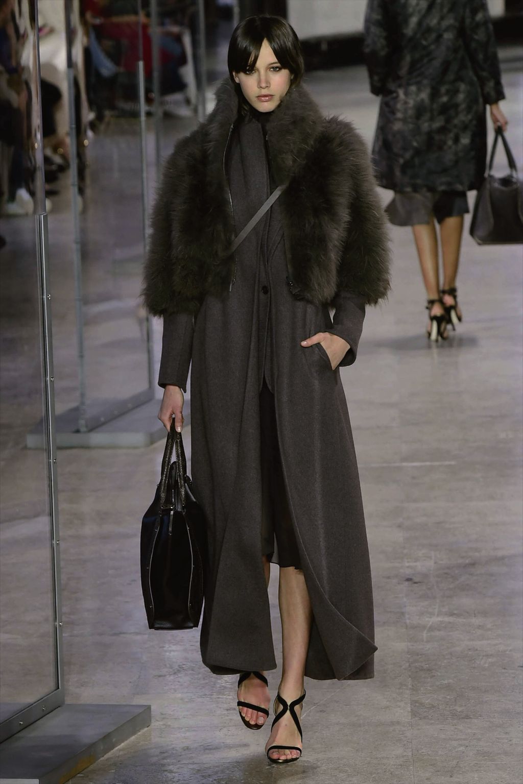 Fashion Week Paris Fall/Winter 2017 look 14 from the Akris collection womenswear