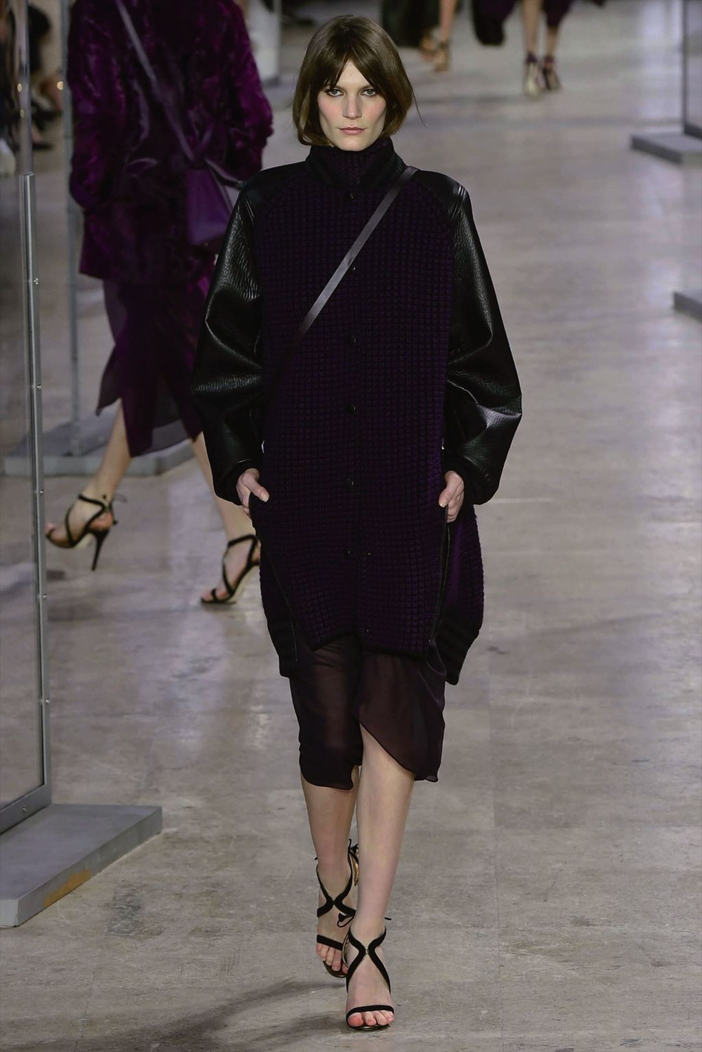 Fashion Week Paris Fall/Winter 2017 look 21 from the Akris collection womenswear