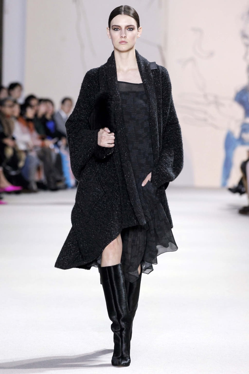 Fashion Week Paris Fall/Winter 2018 look 23 from the Akris collection womenswear