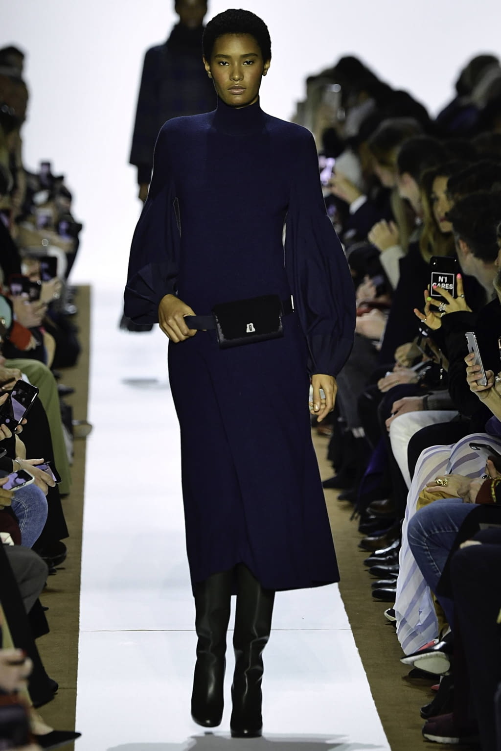 Fashion Week Paris Fall/Winter 2019 look 11 from the Akris collection womenswear