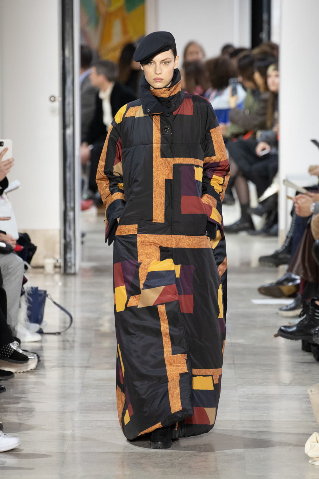 Fashion Week Paris Fall/Winter 2020 look 15 de la collection Akris womenswear