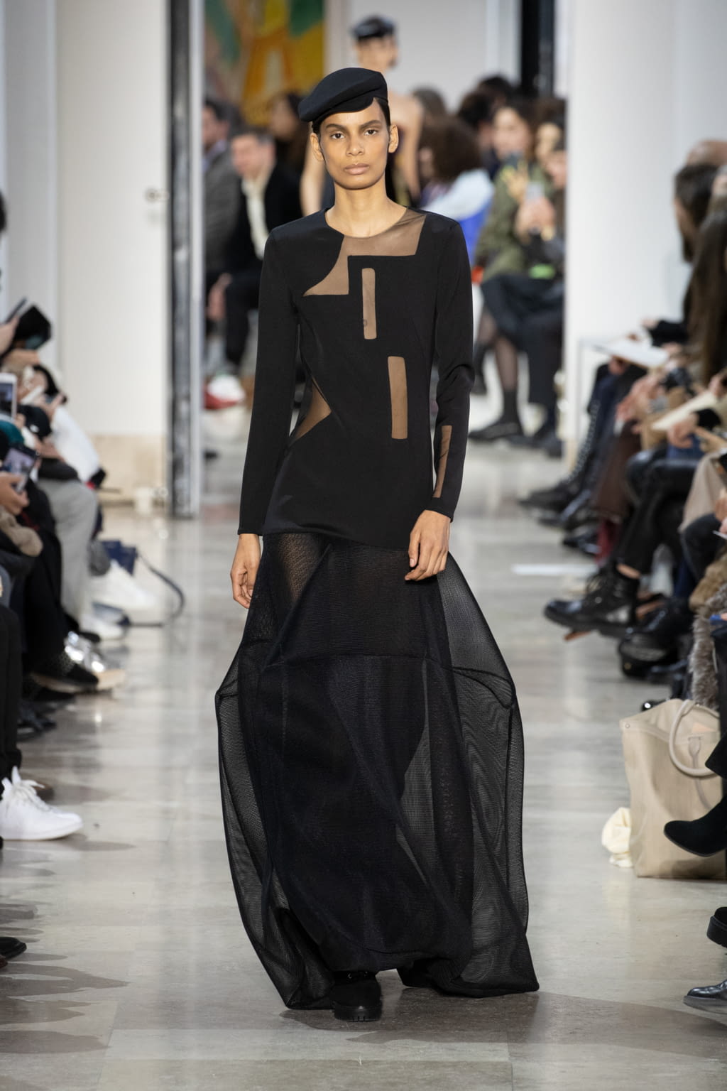 Fashion Week Paris Fall/Winter 2020 look 46 from the Akris collection 女装