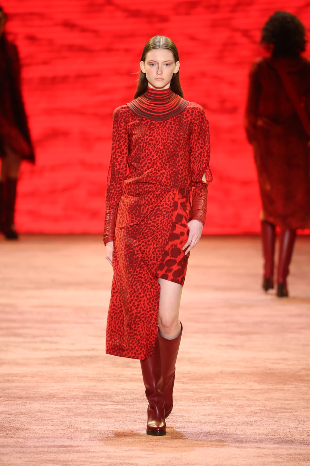 Fashion Week Paris Fall/Winter 2016 look 13 from the Akris collection womenswear