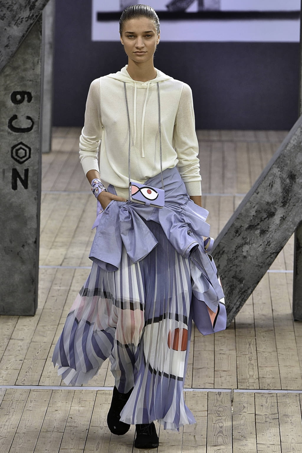 Fashion Week Paris Spring/Summer 2019 look 6 from the Akris collection womenswear
