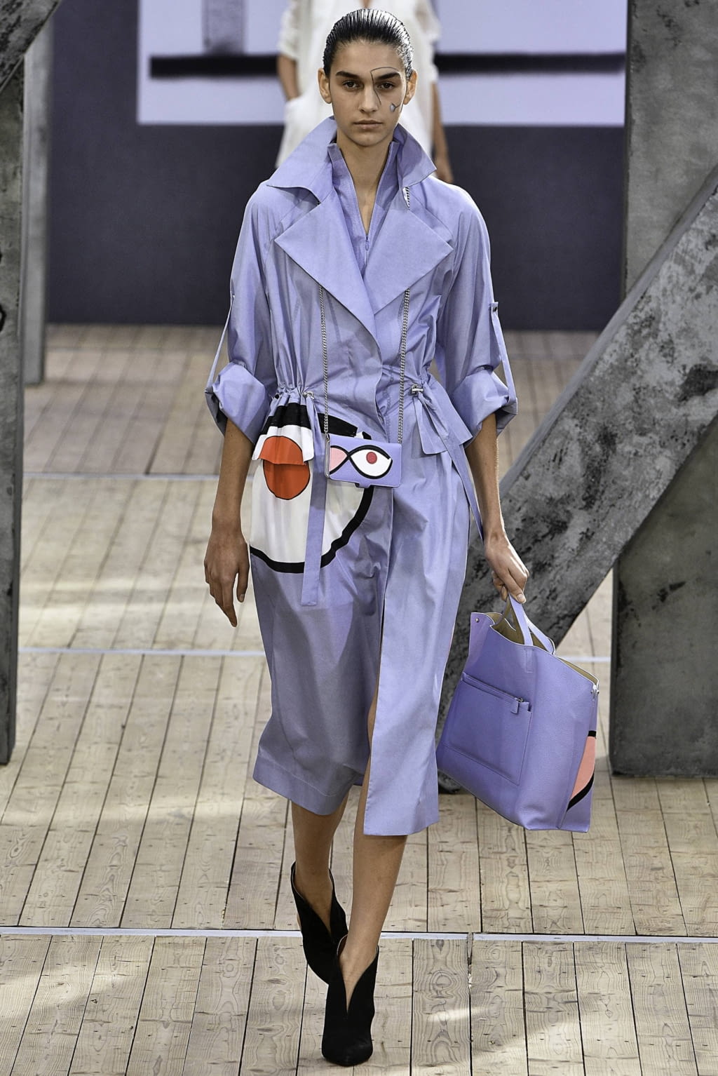 Fashion Week Paris Spring/Summer 2019 look 9 from the Akris collection 女装