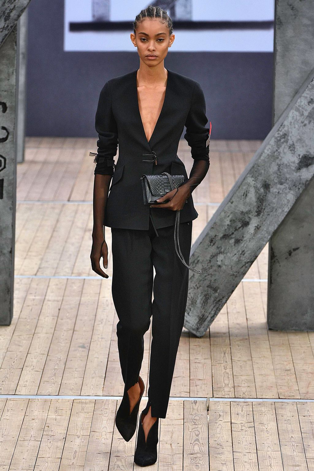 Fashion Week Paris Spring/Summer 2019 look 39 from the Akris collection womenswear