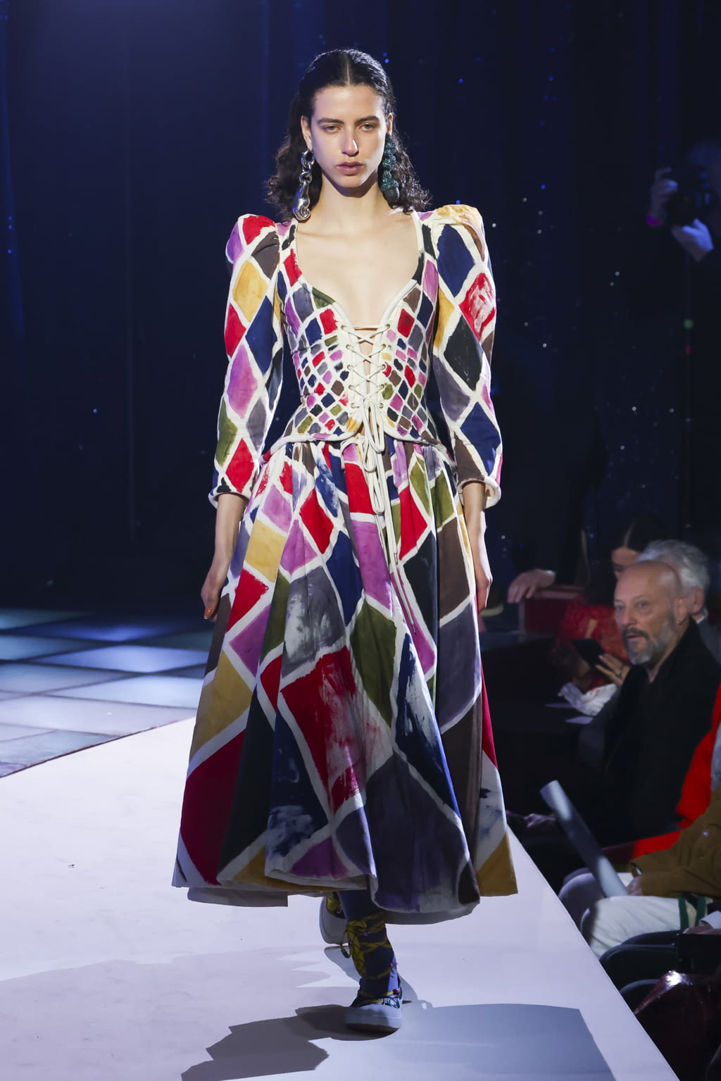 Fashion Week Paris Fall/Winter 2022 look 37 de la collection Andreas Kronthaler for Vivienne Westwood womenswear