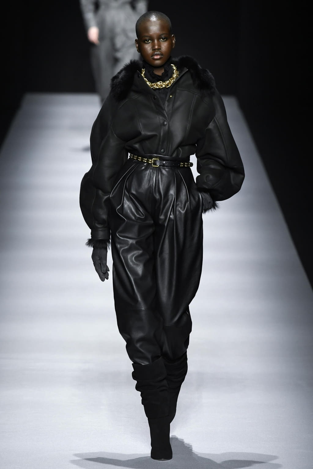 Fashion Week Milan Fall/Winter 2020 look 5 from the Alberta Ferretti collection womenswear