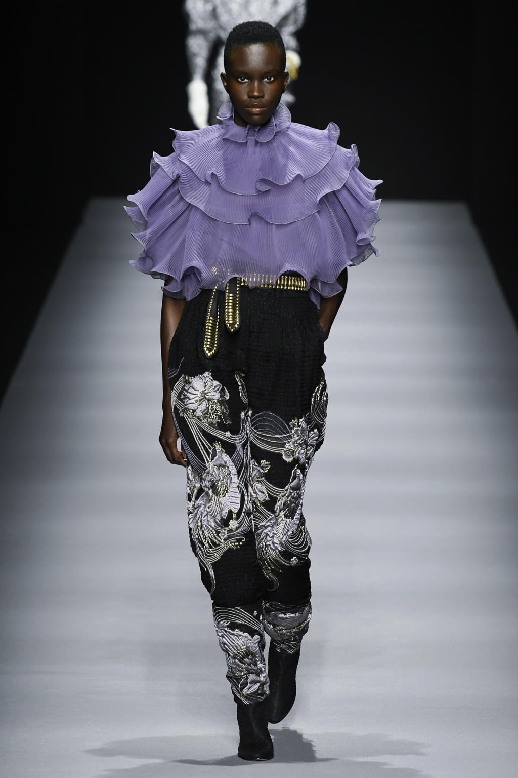 Fashion Week Milan Fall/Winter 2020 look 29 de la collection Alberta Ferretti womenswear