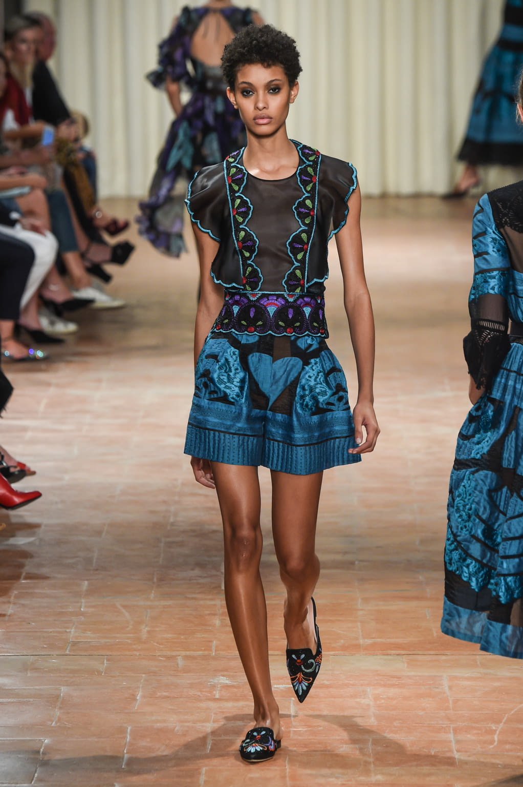 Fashion Week Milan Spring/Summer 2017 look 27 de la collection Alberta Ferretti womenswear