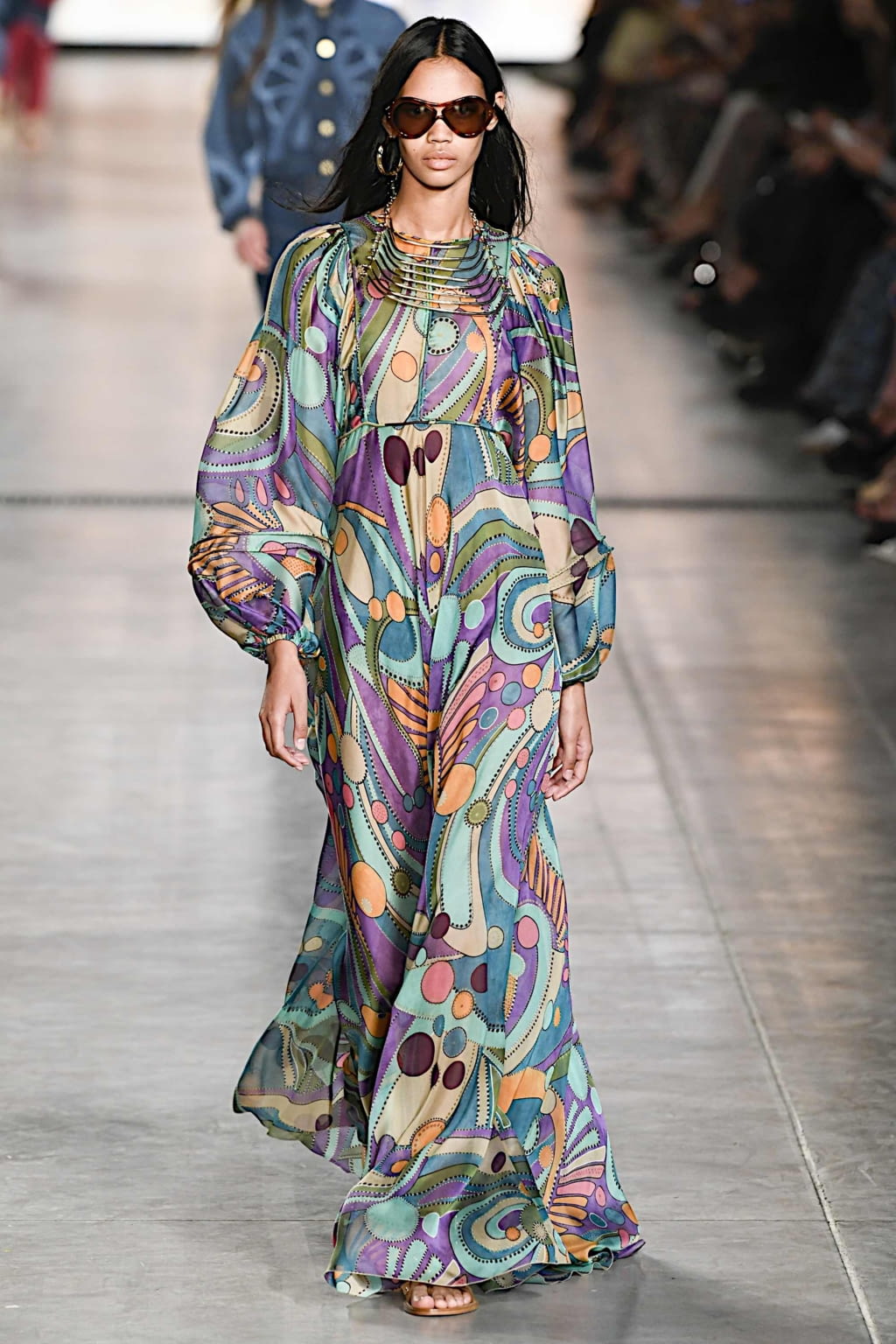 Fashion Week Milan Spring/Summer 2020 look 27 from the Alberta Ferretti collection 女装