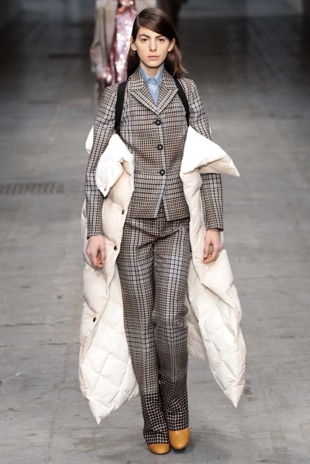 Fashion Week Milan Fall/Winter 2018 look 4 from the Albino Teodoro collection 女装