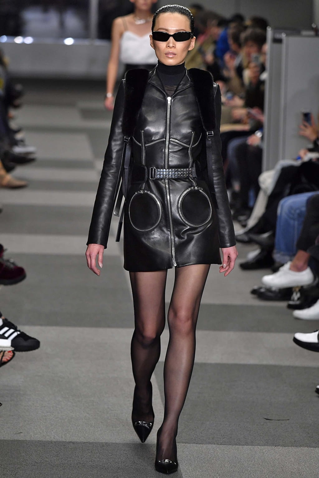 Fashion Week New York Fall/Winter 2018 look 6 from the Alexander Wang collection womenswear