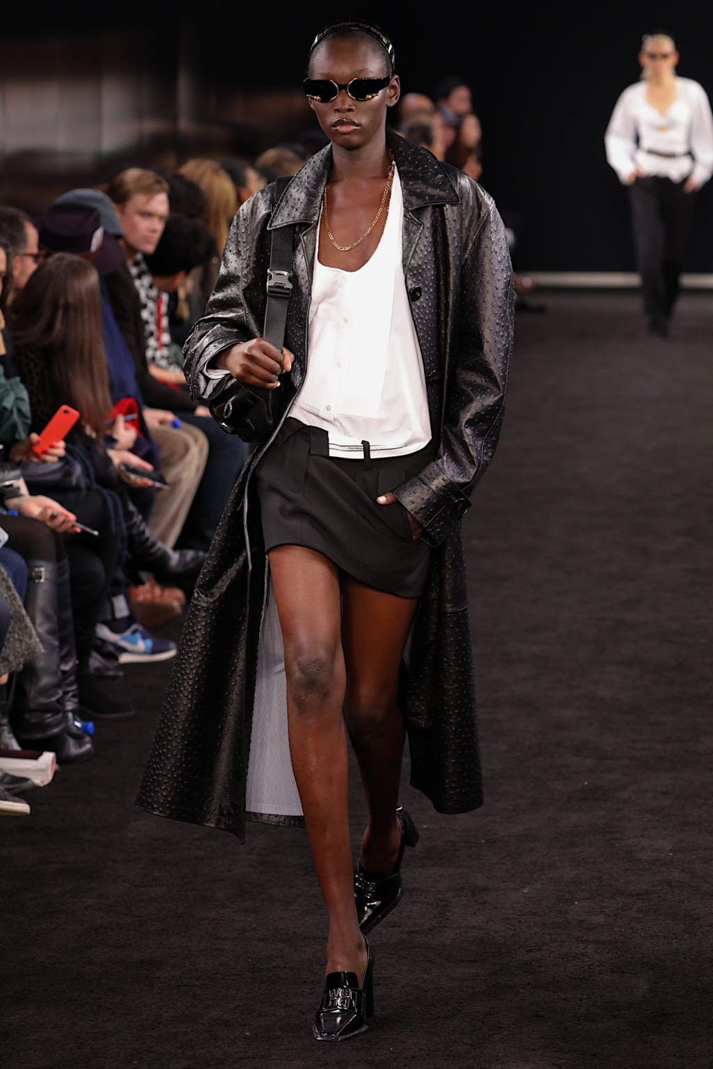 Fashion Week New York Fall/Winter 2019 look 31 from the Alexander Wang collection womenswear