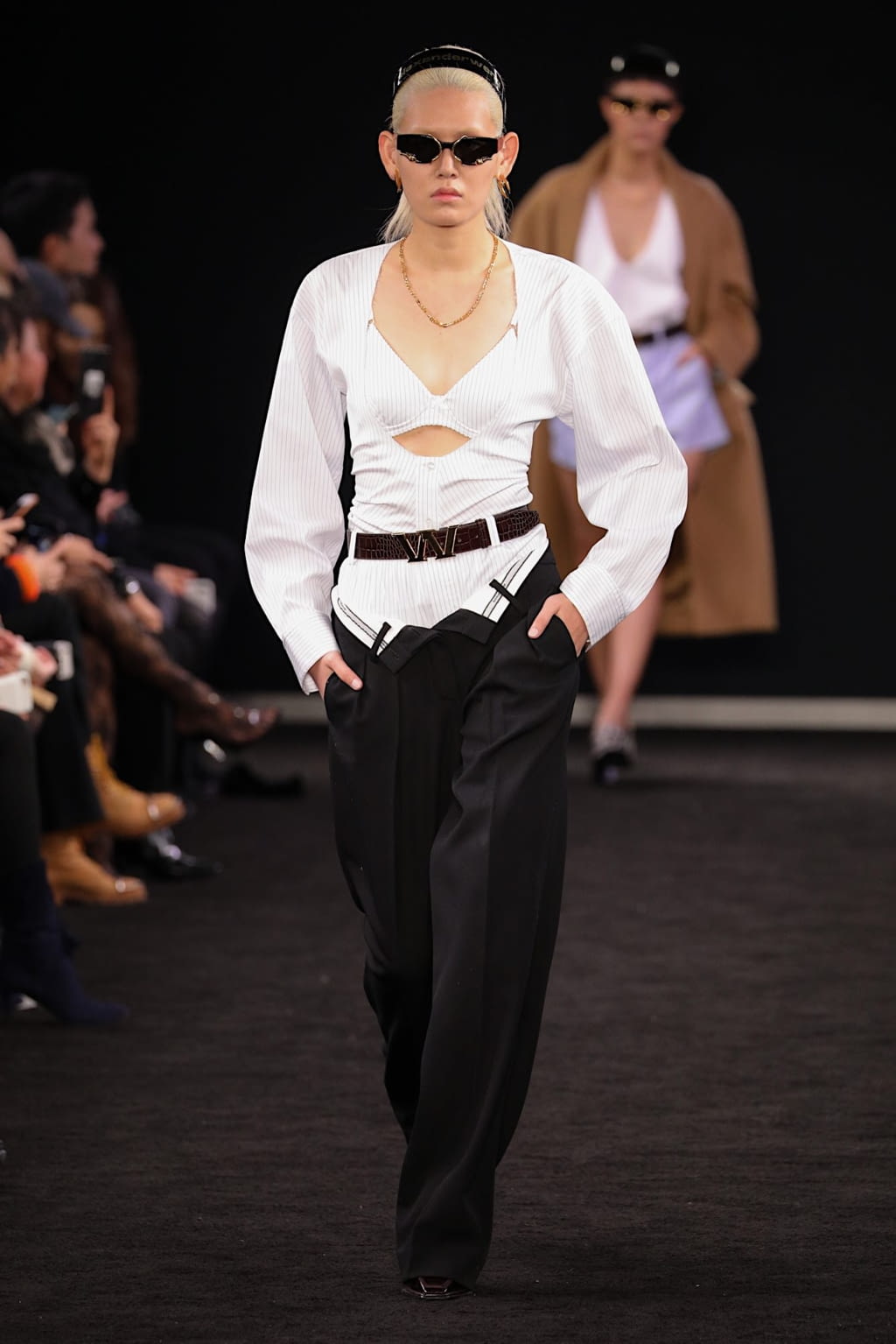 Fashion Week New York Fall/Winter 2019 look 32 from the Alexander Wang collection womenswear
